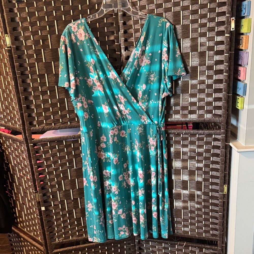 Kaileigh Teal and Pink Floral Midi Dress
